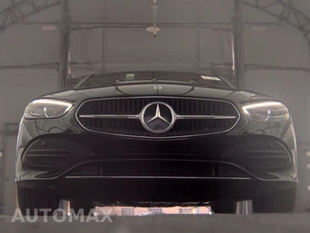 2025 Mercedes-Benz C 300 4MATIC - miniatura 3