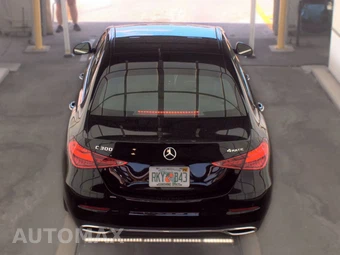 2025 Mercedes-Benz C 300 4MATIC - miniatura 6
