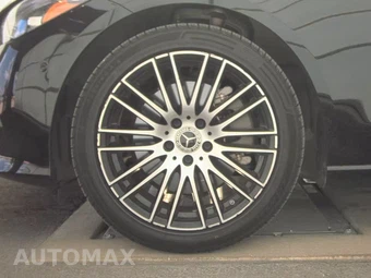 2025 Mercedes-Benz C 300 4MATIC - miniatura 9