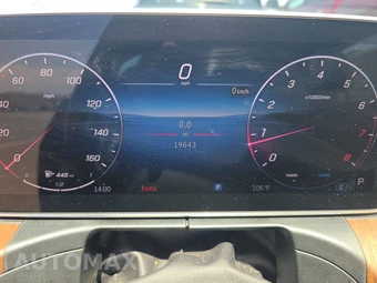 2025 Mercedes-Benz C 300 4MATIC - miniatura 12