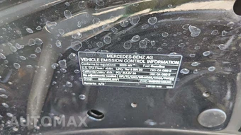 2025 Mercedes-Benz C 300 4MATIC - miniatura 19