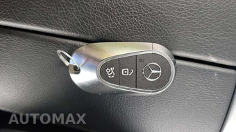 2025 Mercedes-Benz C 300 4MATIC - miniatura 20