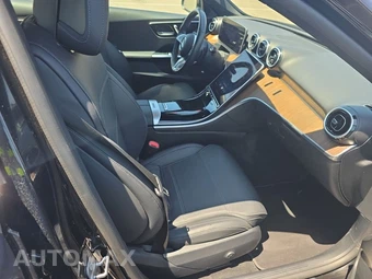 2025 Mercedes-Benz C 300 4MATIC - miniatura 8