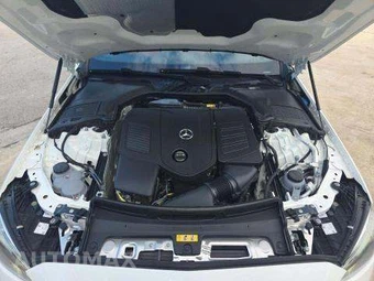 2025 Mercedes-Benz C 300 4MATIC - miniatura 22
