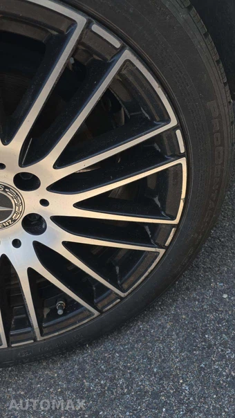 2025 Mercedes-Benz C 300 4MATIC – miniatura 21