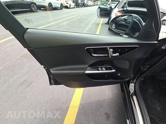2025 Mercedes-Benz C 300 4MATIC - miniatura 15