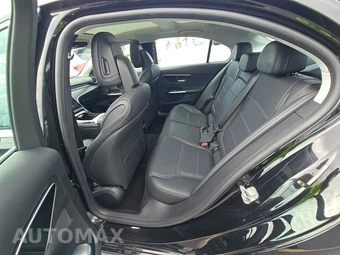 2025 Mercedes-Benz C 300 4MATIC - miniatura 19