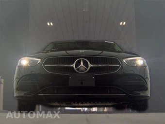 2025 Mercedes-Benz C 300 4MATIC - miniatura 3