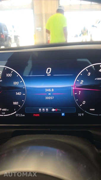 2025 Mercedes-Benz C 300 4MATIC - miniatura 20
