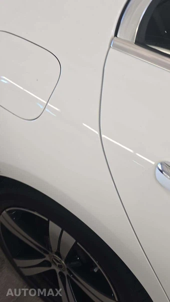 2025 Mercedes-Benz C 300 4MATIC - miniatura 27