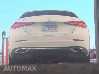 2025 Mercedes-Benz C 300 4MATIC - miniatura 7
