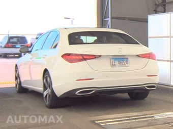 2025 Mercedes-Benz C 300 4MATIC - miniatura 8