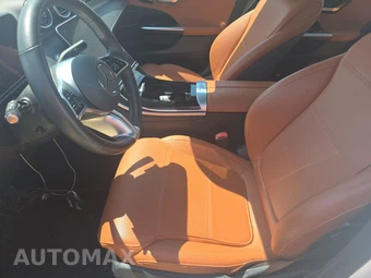 2025 Mercedes-Benz C 300 4MATIC - miniatura 9