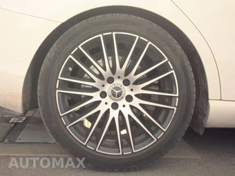 2025 Mercedes-Benz C 300 4MATIC – miniatura 11