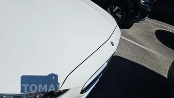 2025 Mercedes-Benz C 300 4MATIC – miniatura 26