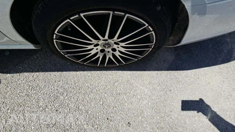 2025 Mercedes-Benz C 300 4MATIC – miniatura 27