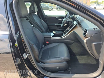 2025 Mercedes-Benz C 300 4MATIC - miniatura 14