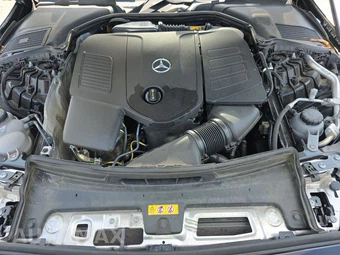 2025 Mercedes-Benz C 300 4MATIC - miniatura 22