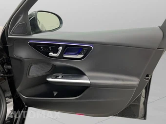 2025 Mercedes-Benz C 300 4MATIC - miniatura 37