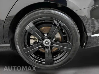 2025 Mercedes-Benz C 300 4MATIC - miniatura 39