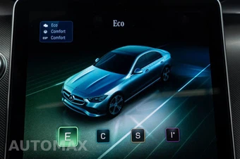 2025 Mercedes-Benz C 300 4MATIC - miniatura 21