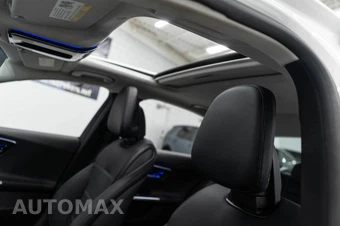 2025 Mercedes-Benz C 300 4MATIC - miniatura 7