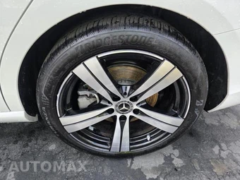 2025 Mercedes-Benz C 300 4MATIC – miniatura 16