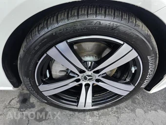 2025 Mercedes-Benz C 300 4MATIC – miniatura 2
