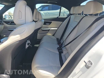 2025 Mercedes-Benz C 300 4MATIC - miniatura 13