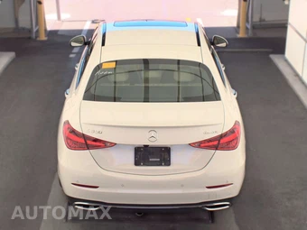 2025 Mercedes-Benz C 300 4MATIC - miniatura 5