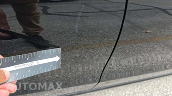 2025 Mercedes-Benz C 300 4MATIC - miniatura 21