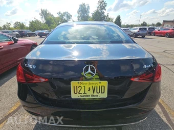 2025 Mercedes-Benz C 300 4MATIC - miniatura 5