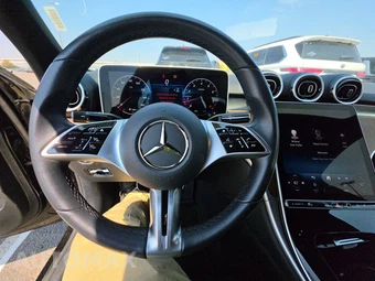 2025 Mercedes-Benz C 300 4MATIC - miniatura 10