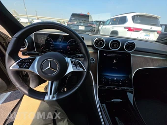 2025 Mercedes-Benz C 300 4MATIC - miniatura 11