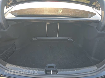 2025 Mercedes-Benz C 300 - miniatura 23