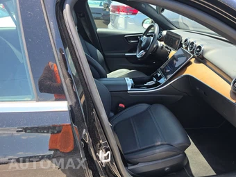 2025 Mercedes-Benz C 300 – miniatura 14