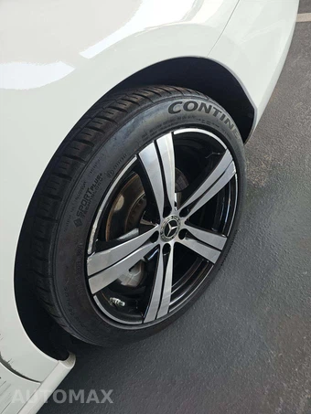 2025 Mercedes-Benz C 300 - miniatura 26