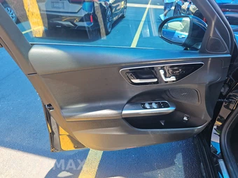 2025 Mercedes-Benz C 300 - miniatura 9