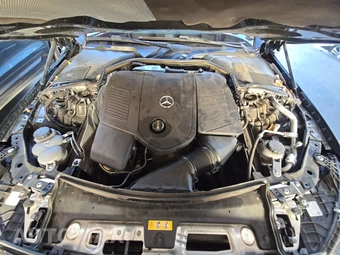 2025 Mercedes-Benz C 300 - miniatura 22