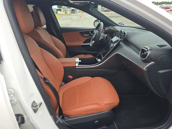 2025 Mercedes-Benz C 300 - miniatura 14