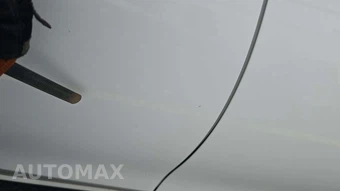 2025 Mercedes-Benz C 300 - miniatura 33