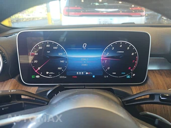 2025 Mercedes-Benz C 300 – miniatura 12