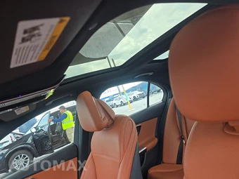 2025 Mercedes-Benz C 300 - miniatura 17