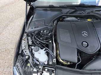 2025 Mercedes-Benz C 300 – miniatura 21