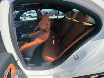 2025 Mercedes-Benz C 300 - miniatura 19