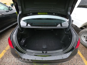 2025 Mercedes-Benz C 300 - miniatura 23