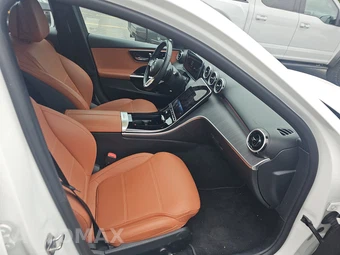 2025 Mercedes-Benz C 300 – miniatura 13