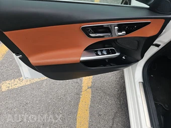 2025 Mercedes-Benz C 300 – miniatura 14