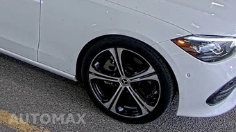 2025 Mercedes-Benz C 300 – miniatura 8