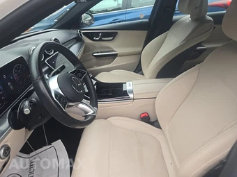 2025 Mercedes-Benz C 300 - miniatura 7